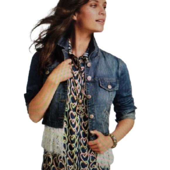 CAbi Dakota Cropped Denim Jacket